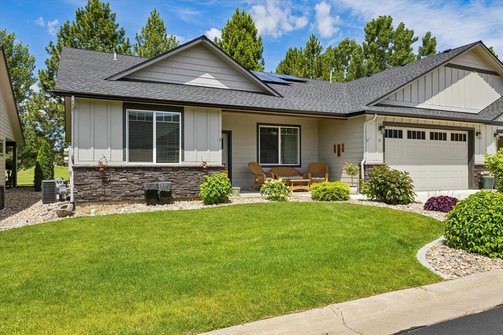 Photo of 1109 N Country Club Dr, Deer Park, WA 99006 (MLS # 202620550)