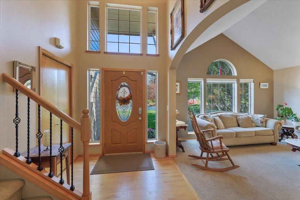 Photo of 10111 N Parkside Dr, Nine Mile Falls, WA 99026 (MLS # 202625614)