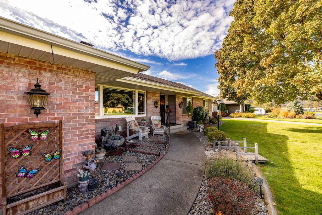 Photo of 5127 W Northwest Blvd, Spokane, WA 99205 (MLS # 202625481)