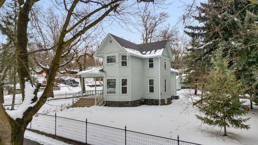 Spokane, Washington 99202, United States, 3 Bedrooms Bedrooms, ,2 BathroomsBathrooms,Residential,Active,78047