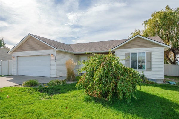 13276 N REWARD LOOP, RATHDRUM, ID 83858 - Image 0def1592dfd27aa1d49246a5ac78ae9e/1709334785