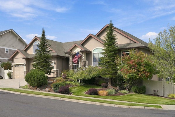 2304 W RAINIER CT, SPOKANE, WA 99208 - Image 0e008e2e65d27ef5e063f3148e7e2f5d/1334030987
