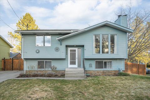 Photo of 3421 S Myrtle St, Spokane, WA 99223 (MLS # 202613354)