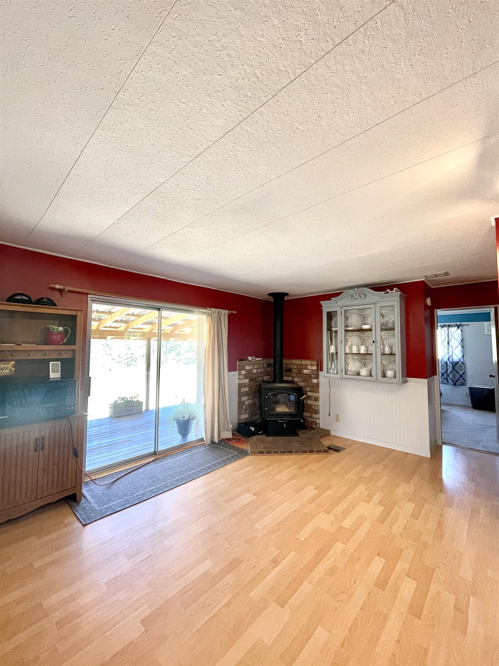 Photo 7 of 17 of 2852 F Horseshoe Lake Rd mobile home