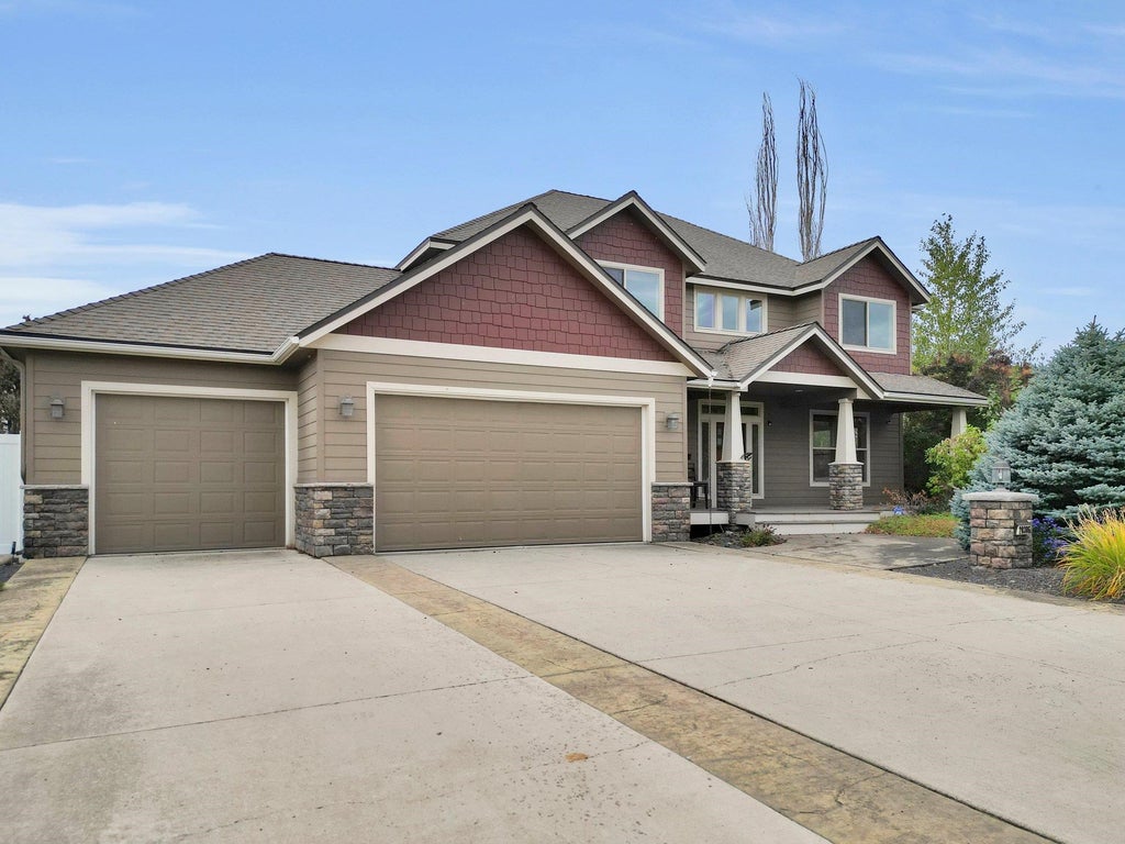 Photo of 20306 E Happy Trails Ln, Otis Orchards, WA 99027 (MLS # 202625743)