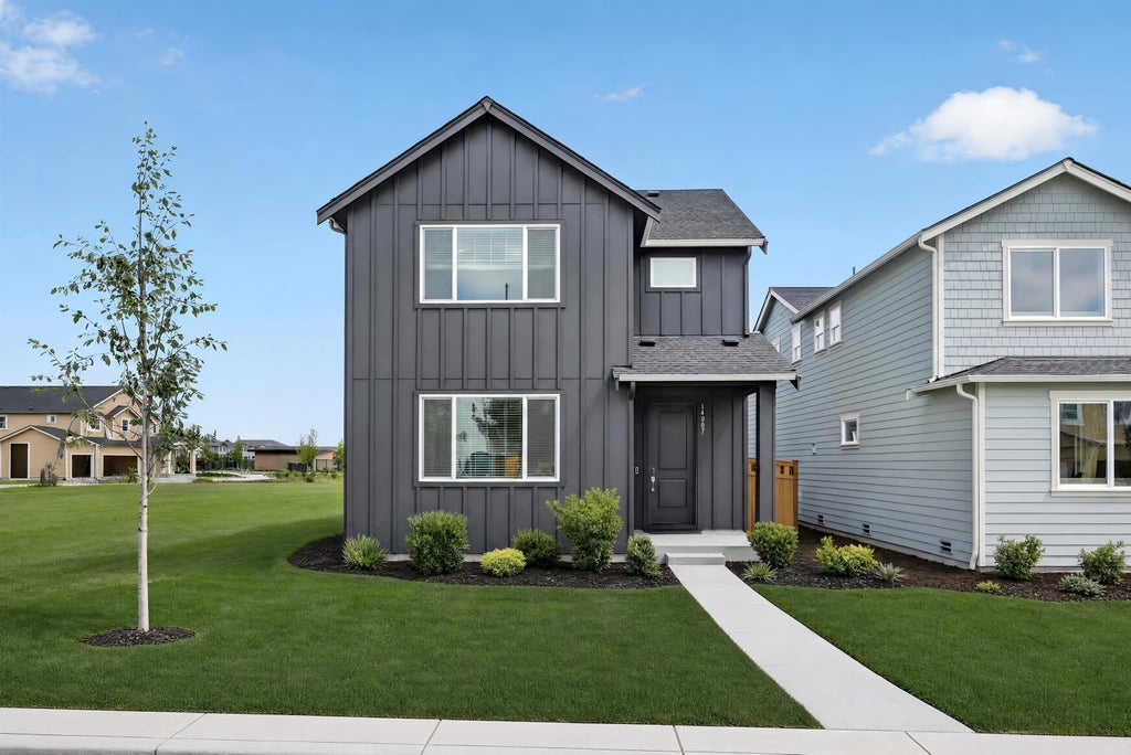 Photo of 2677 N Broadwing Ln, Liberty Lake, WA 99019 (MLS # 202623537)