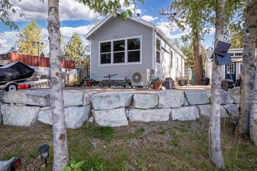 Photo of 40631 N Sunset Dr, Loon Lake, WA 99148 (MLS # 202624502)