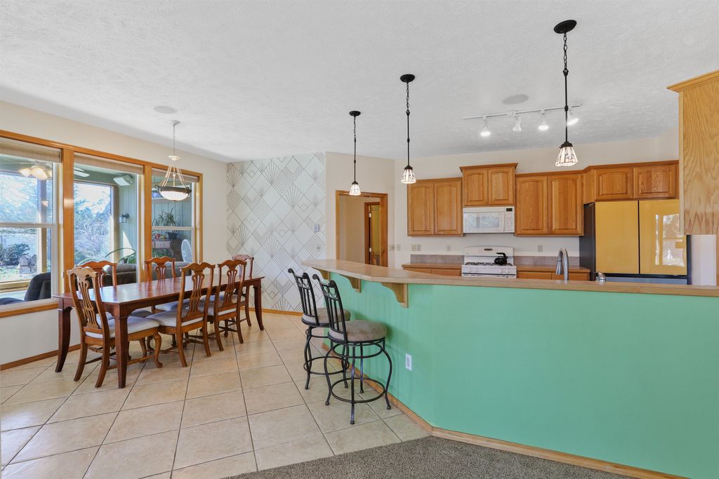 Photo of 16317 N McKinnon Ln, Colbert, WA 99005 (MLS # 202615145)
