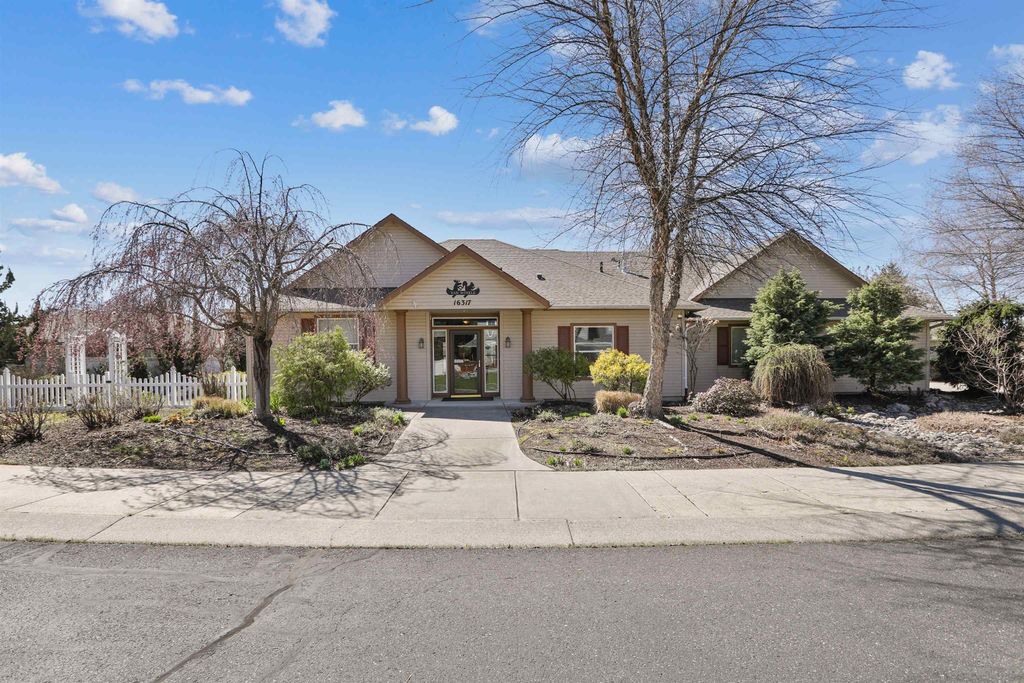 Photo of 16317 N McKinnon Ln, Colbert, WA 99005 (MLS # 202615145)