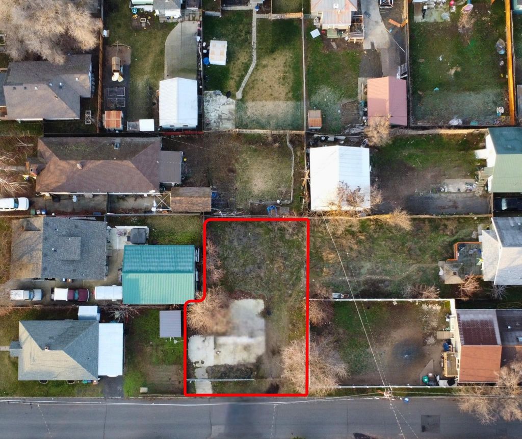 Photo of 1120 W Euclid Rd, Spokane, WA 99205 (MLS # 202610857)