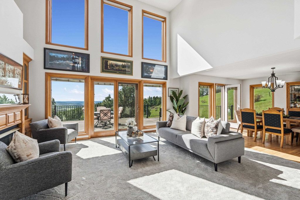 Photo of 17607 E Judkins Rd, Spokane, WA 99217 (MLS # 202616093)