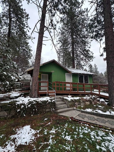 Photo of 617 S FARR Rd, Spokane, WA 99206 (MLS # 202527590)