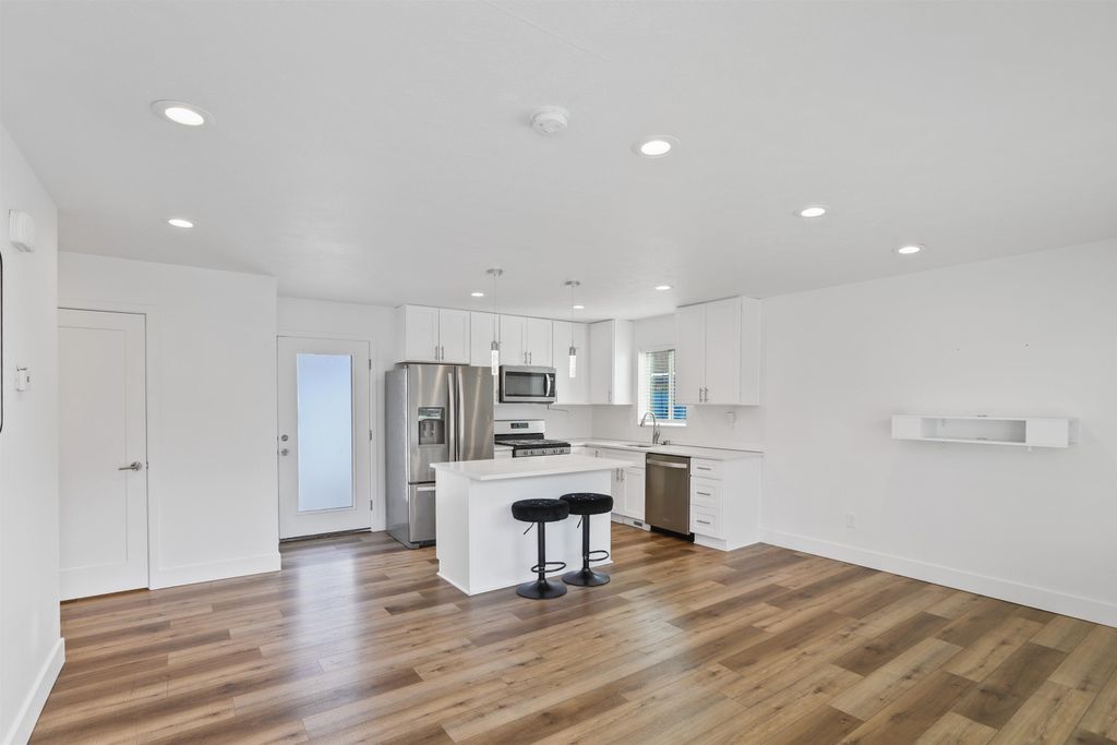 Photo of 11909 E 2nd Ln, Spokane Valley, WA 99206 (MLS # 202616160)