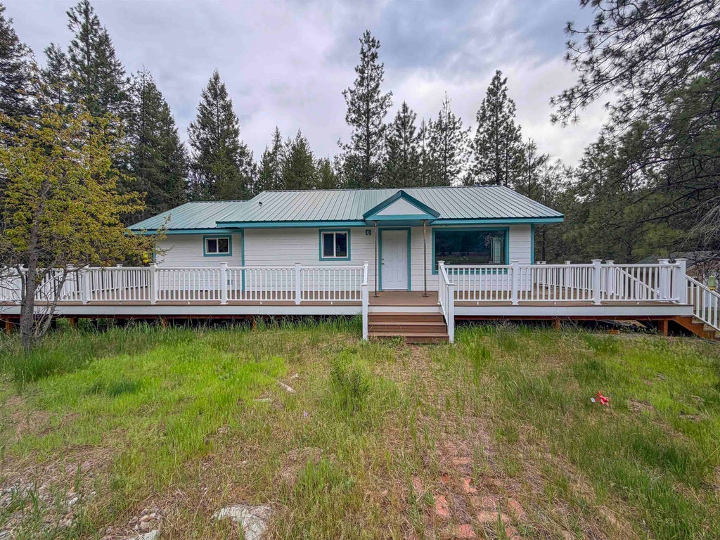 Photo of 14451 N Leclerc Rd, Cusick, WA 99119 (MLS # 202619810)