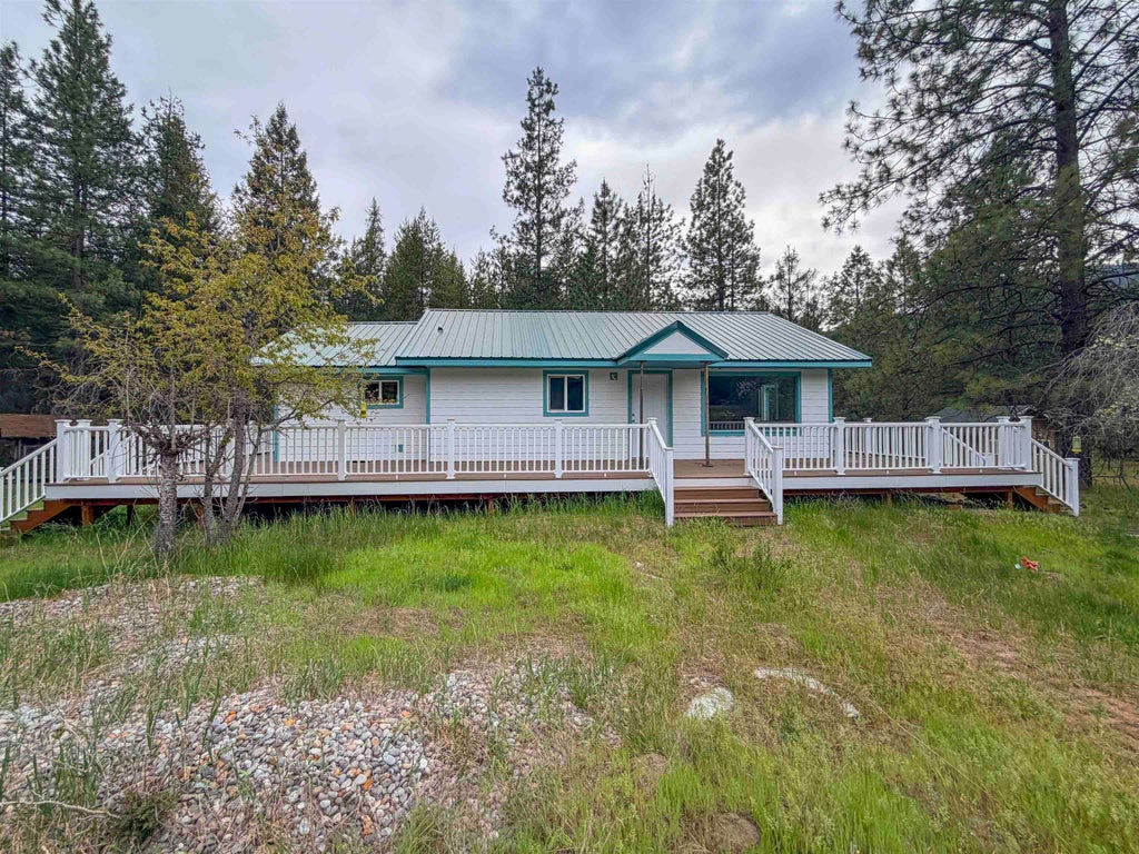 Photo of 14451 N Leclerc Rd, Cusick, WA 99119 (MLS # 202619810)