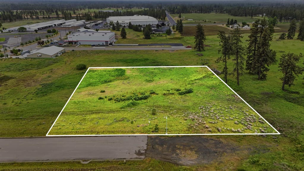 Photo of 1635 Spring St St, Cheney, WA 99004 (MLS # 202622997)