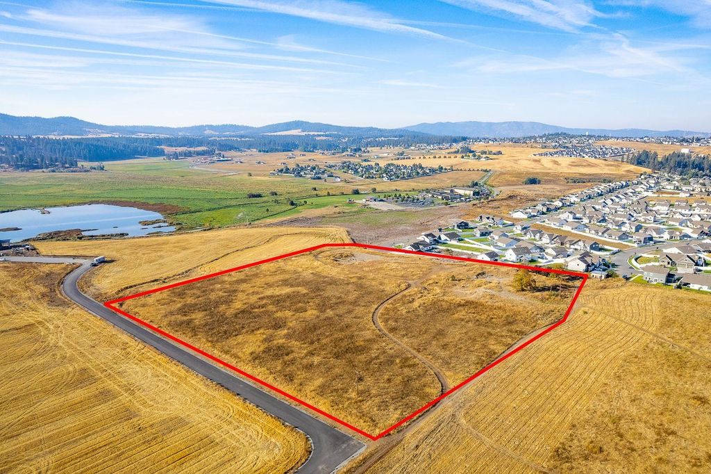 Photo of 14XX S Henry Rd, Greenacres, WA 99016 (MLS # 202616567)