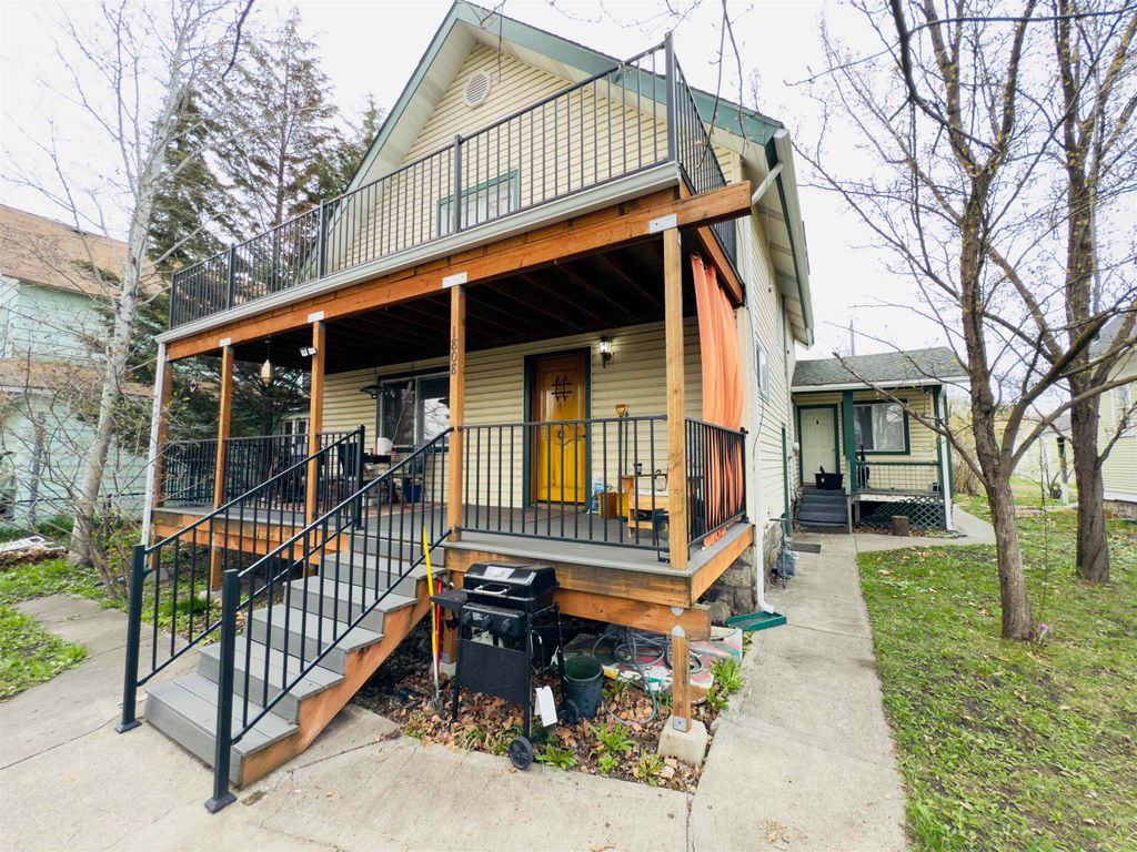Photo of 1808 W Augusta Ave, Spokane, WA 99205 (MLS # 202615797)