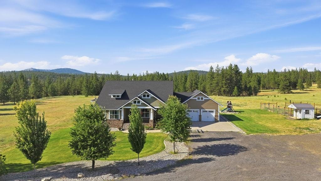 Photo of 5748 Jergens Rd, Nine Mile Falls, WA 99026 (MLS # 202621172)