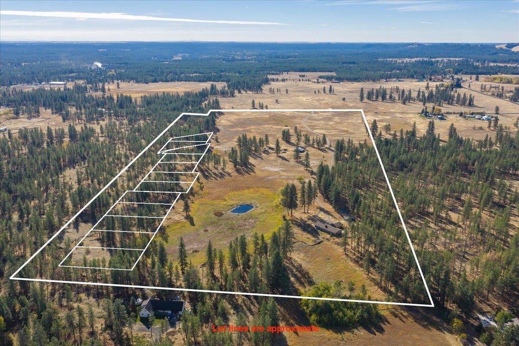 Photo of 7022 W Hallett Rd, Spokane, WA 99224 (MLS # 202625890)