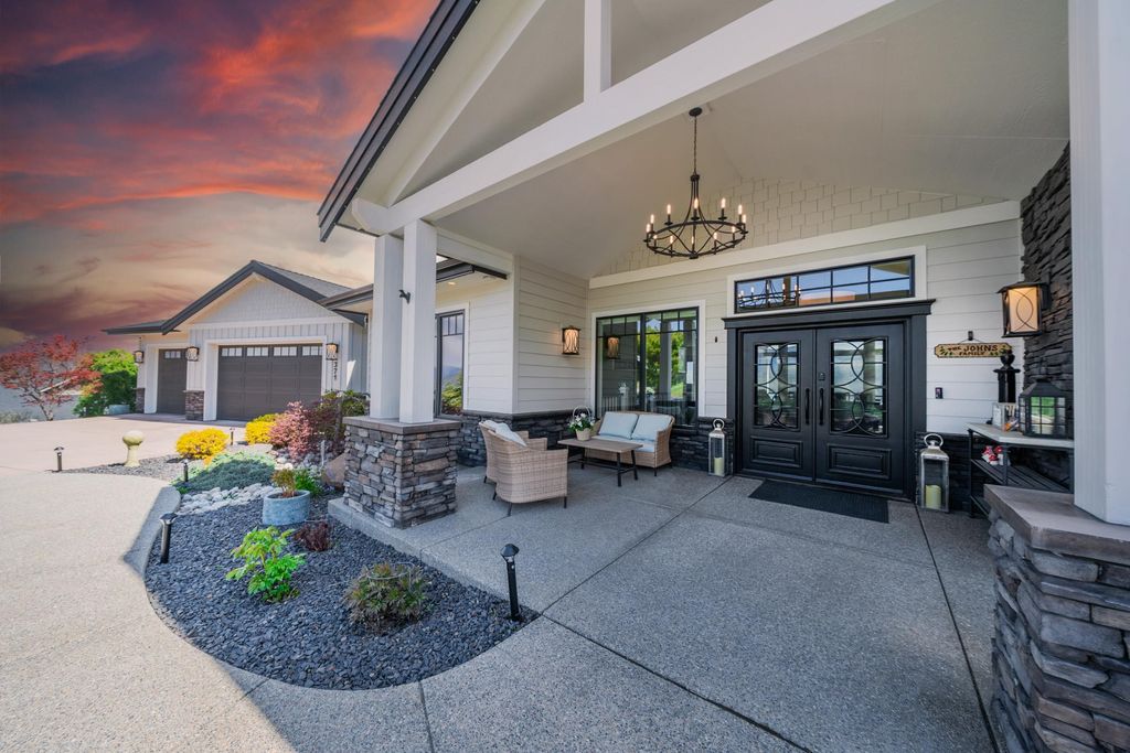 Photo of 371 S Legend Tree Dr, Liberty Lake, WA 99019 (MLS # 202616048)