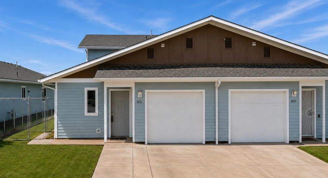Photo 1 of 31 — 402 E I St, Deer Park, WA 99006
