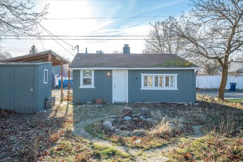 Photo of 1507 W Chelan Ave, Spokane, WA 99205 (MLS # 202610038)