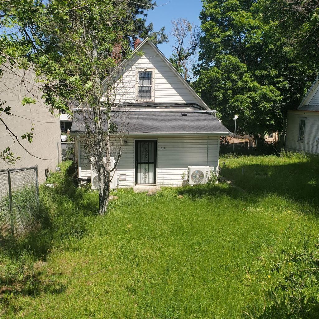 Photo of 318 E Pacific Ave, Spokane, WA 99202 (MLS # 202615811)