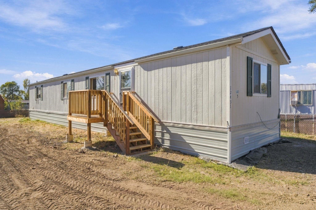 Photo of 12585 W Frank St, Airway Heights, WA 99001 (MLS # 202625586)