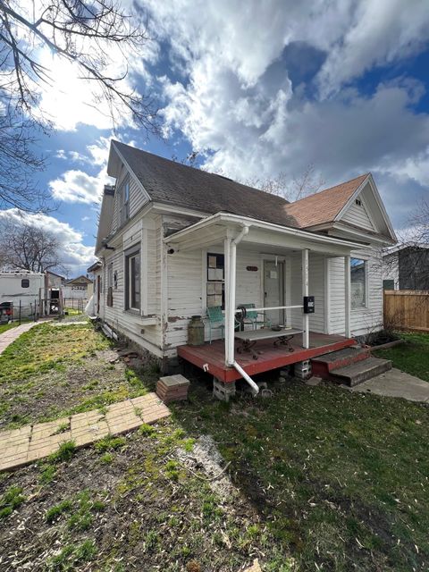 Photo of 1514 E Cataldo Ave, Spokane, WA 99216 (MLS # 202613306)