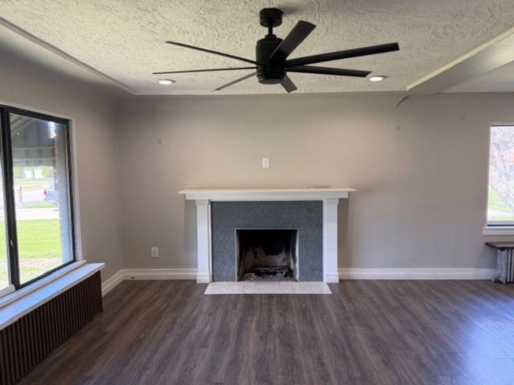 Photo of 224 N Locust Rd, Spokane Valley, WA 99206 (MLS # 202616146)