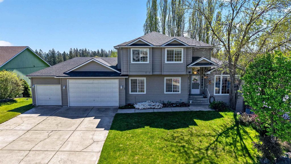 Photo of 16416 N MORTON Dr, Spokane, WA 99208 (MLS # 202616522)