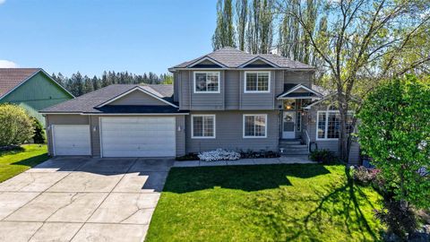 Photo of 16416 N MORTON Dr, Spokane, WA 99208 (MLS # 202616522)