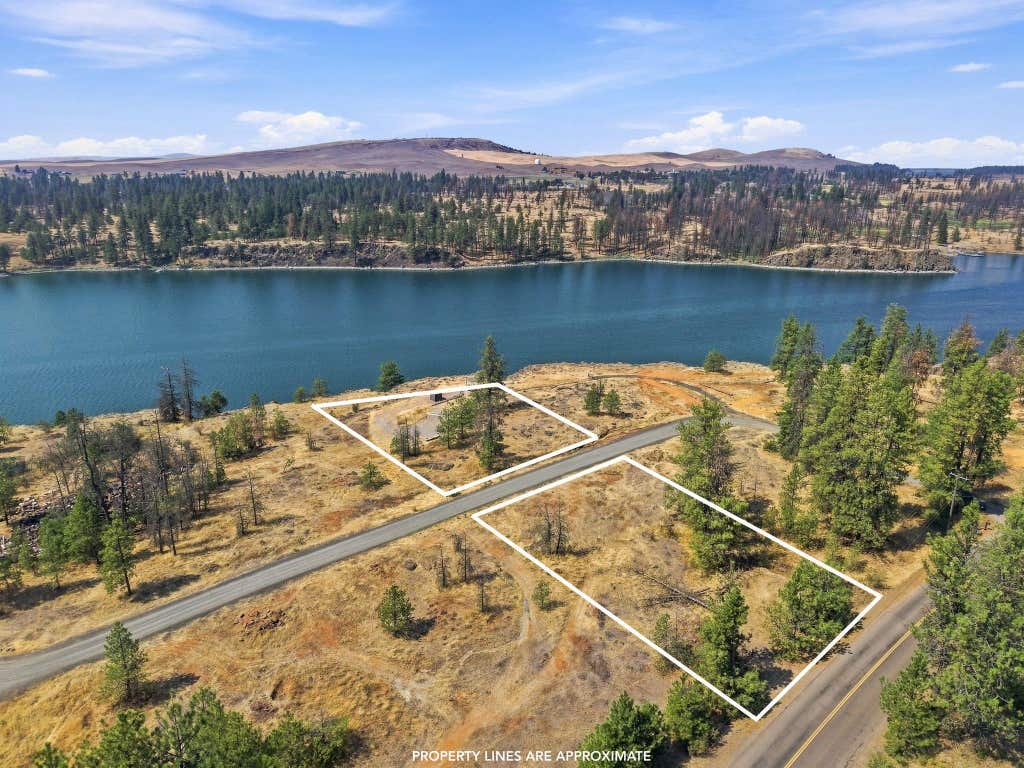 Photo of 20005 W Chandler Ave, Medical Lake, WA 99022 (MLS # 202622909)