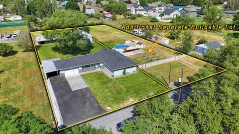 Photo of 4107 N Herald Rd, Spokane, WA 99206 (MLS # 202618243)