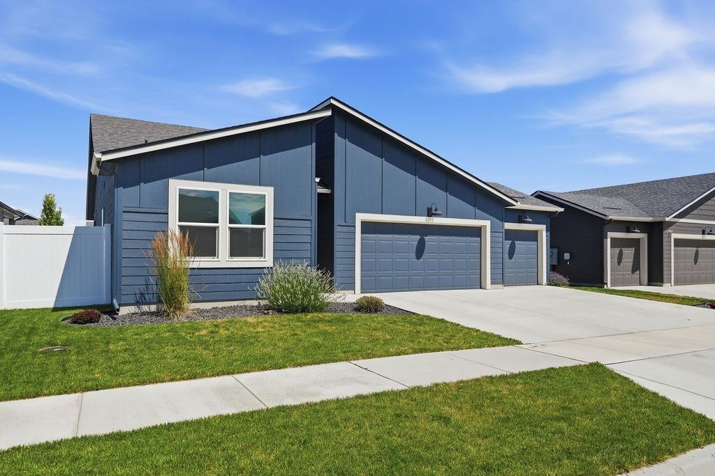 Photo of 8418 W Red Ave, Cheney, WA 99004 (MLS # 202625923)