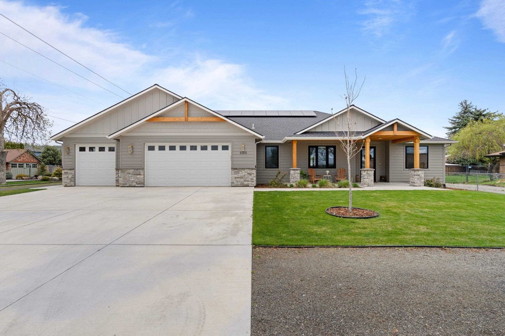 Photo of 8305 E Maringo Dr, Spokane, WA 99212 (MLS # 202623497)