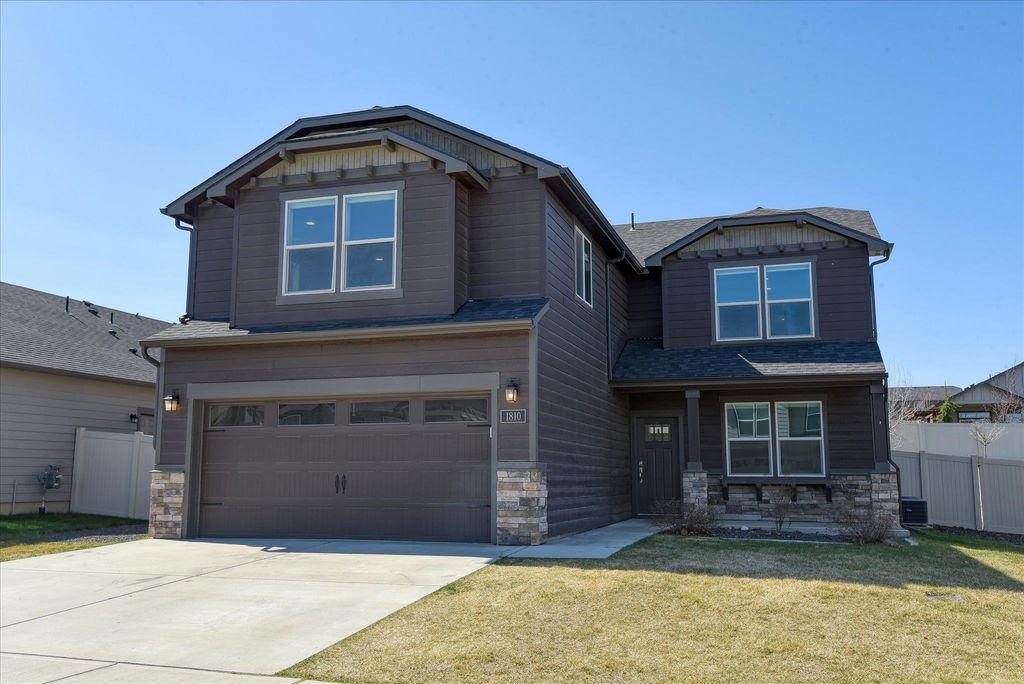 Photo of 1810 S Rivista St, Spokane Valley, WA 99016 (MLS # 202615152)
