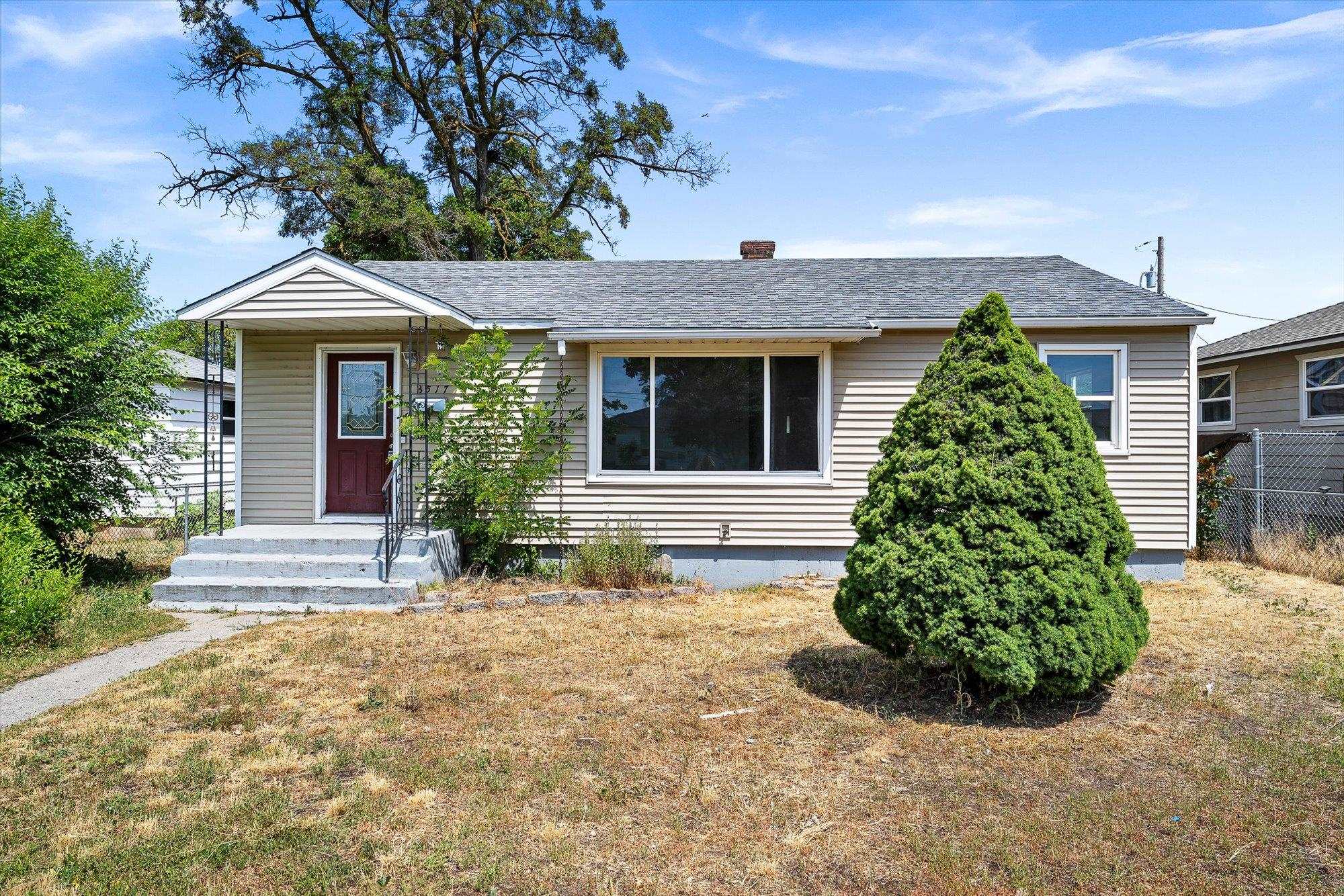 Photo 1 of 21 — 3517 E Marietta Ave, Spokane, WA 99217
