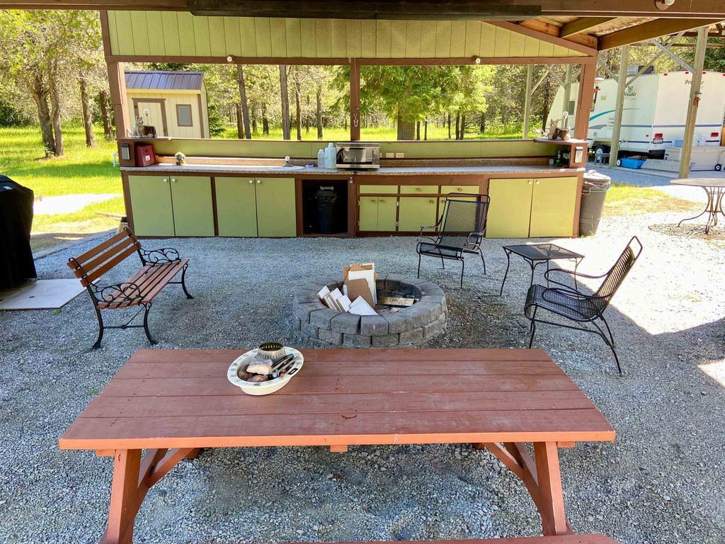 Photo of 281 Willys Way, Newport, WA 99156 (MLS # 202616509)