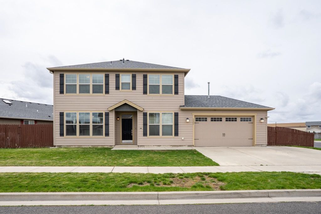 Photo of 9005 W Silver St, Cheney, WA 99004 (MLS # 202616056)