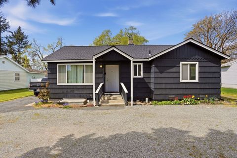 Photo of 309 N McDonald Rd, Spokane, WA 99216 (MLS # 202615866)
