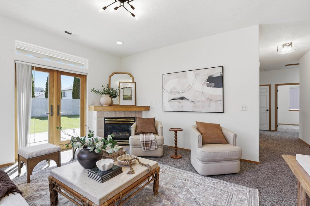 Photo of 17608 E 2nd Ln, Spokane Valley, WA 99016 (MLS # 202621580)