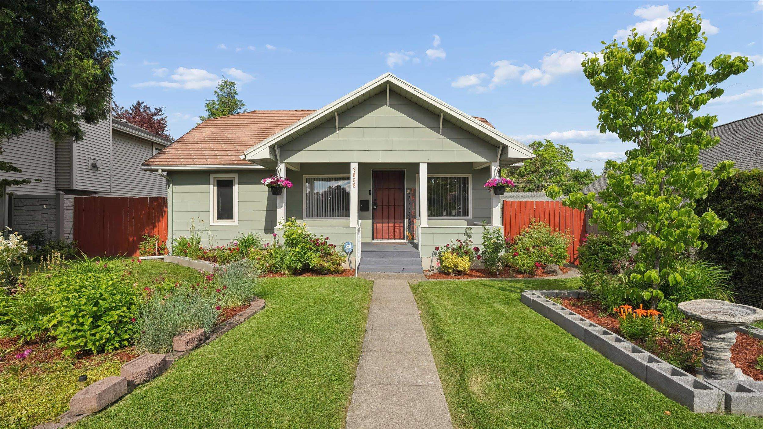 Photo 1 of 29 — 3808 N Washington St, Spokane, WA 99208