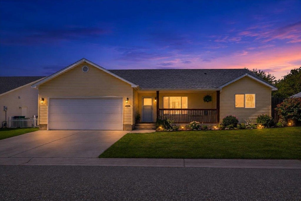 Photo of 4309 N Dartmouth Ln, Spokane Valley, WA 99206 (MLS # 202623605)