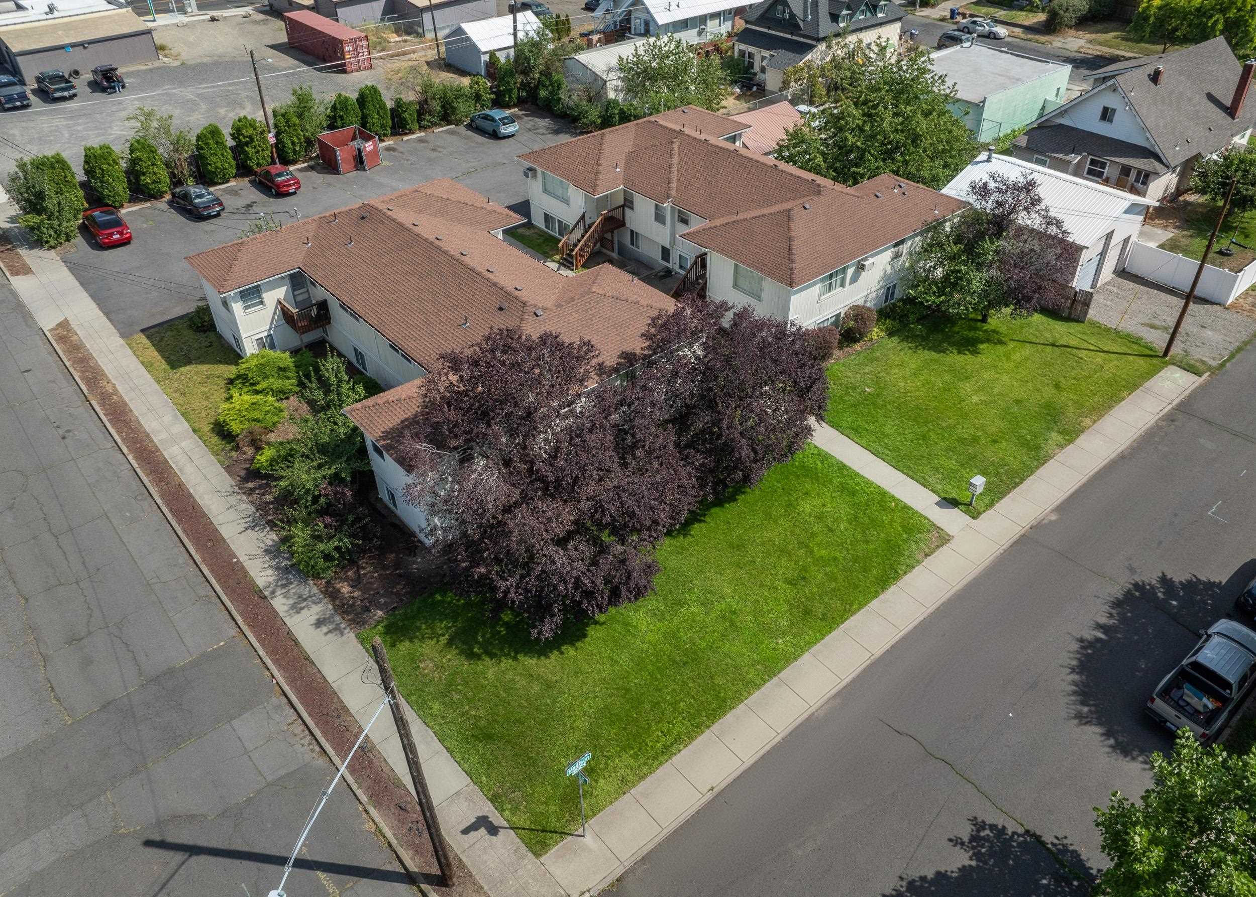 Photo 1 of 39 — 3222-3224 N Madison St, Spokane, WA 99205