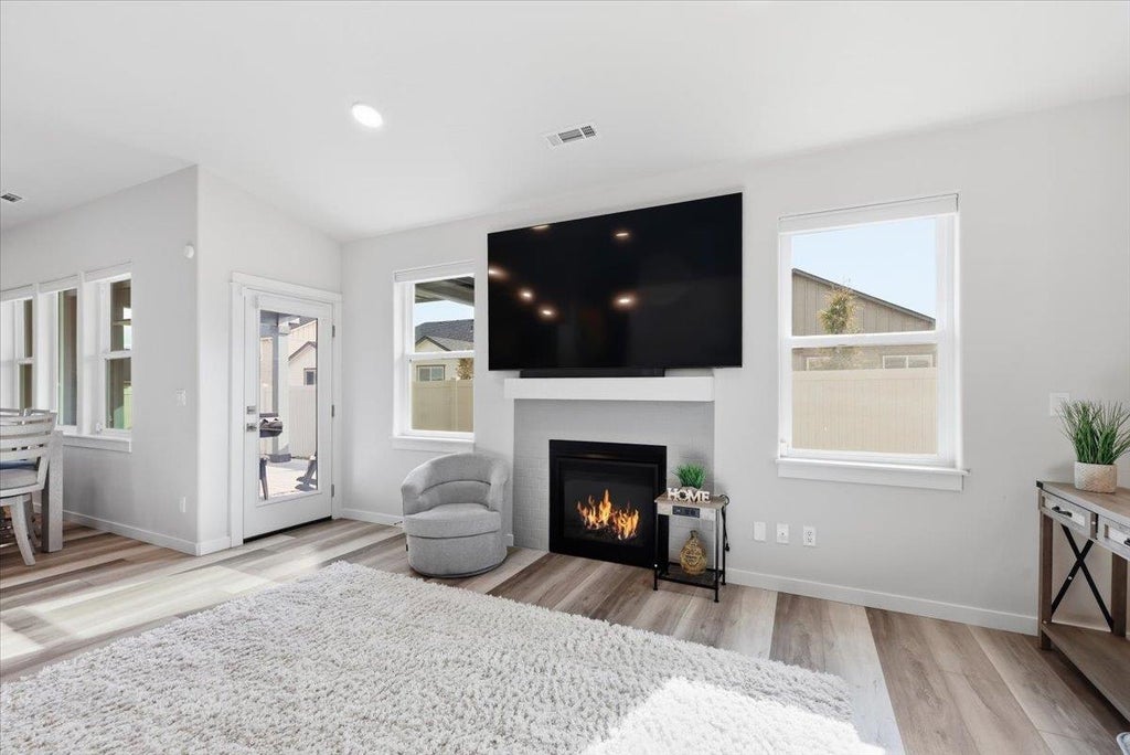 Photo of 18240 E 17th Ave, Greenacres, WA 99016 (MLS # 202625498)
