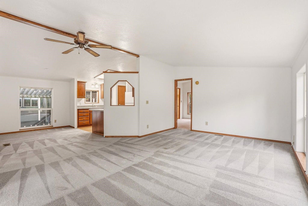 Photo of 208 S Neyland Dr, Liberty Lake, WA 99019 (MLS # 202625880)