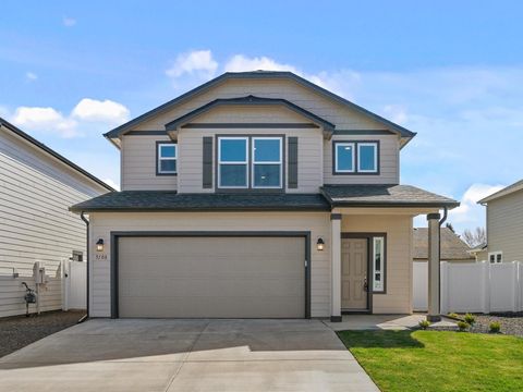 Photo of 5311 N Ainsworth Ln, Spokane, WA 99217 (MLS # 202612849)