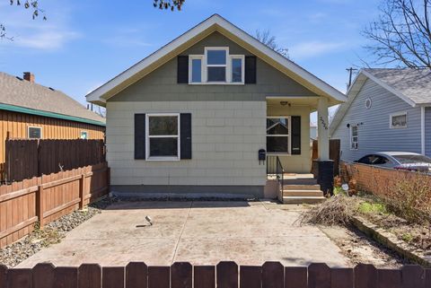 Photo of 2226 N MORTON St, Spokane, WA 99207 (MLS # 202614704)